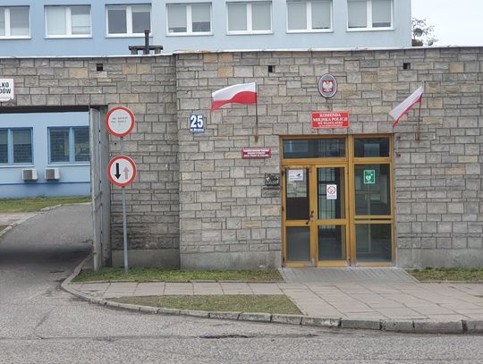 Przekazali oszustom oszczędności i biżuterię wartą kilkadziesiąt tysięcy złotych