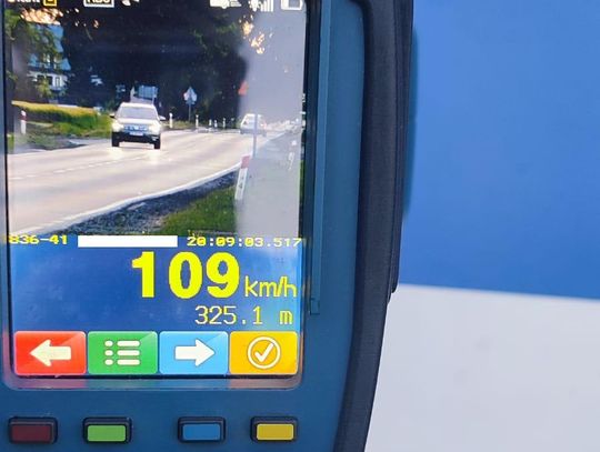 Przekroczył prędkość o 59 km/h. Stracił prawo jazdy