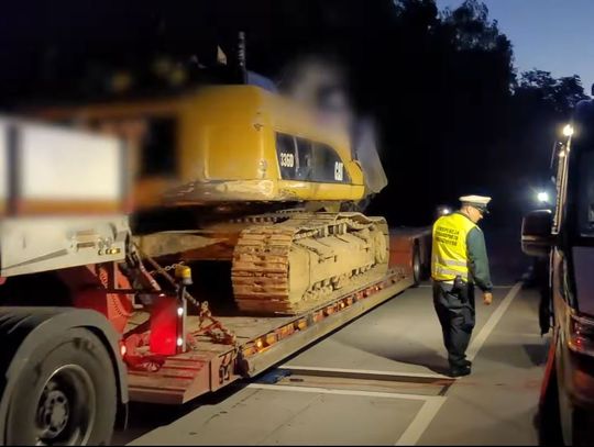 Przewoził koparkę bez zezwoleń. Przedsiębiorcy grozi wysoka kara pieniężna