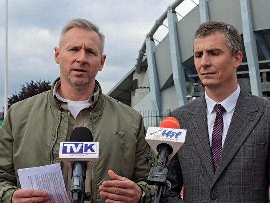 Prezydent Włocławka Krzysztof Kukucki, koordynator Budżetu Obywatelskiego Jakub Sosiński