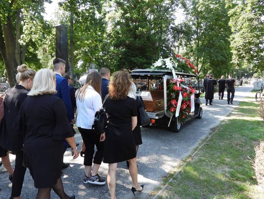Rodzina i przyjaciele pożegnali Ryszarda Jarzembowskiego, senatora i radnego Rady Miasta