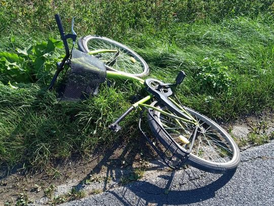 Rowerzysta wymusił pierwszeństwo przejazdu. Trafił do szpitala