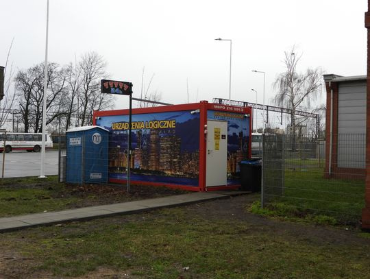 Rozbój w punkcie gier w centrum miasta. Poturbowana ekspedientka