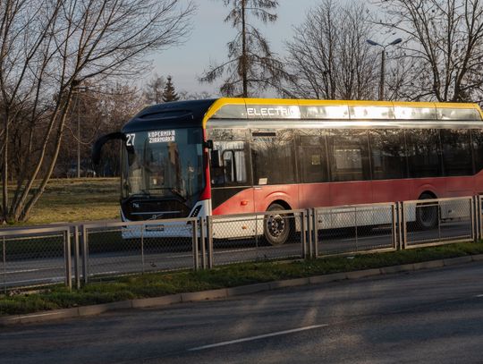 Samorząd kupuje 40 elektryczych i hybrydowych autobusów za 91 mln zł