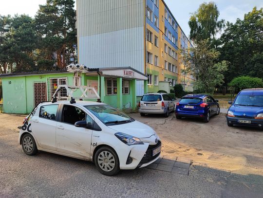 Scanlaser wykonuje przegląd stanu technicznego ulic we Włocławku