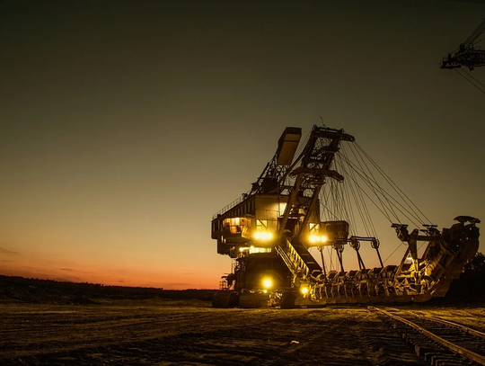 Serwis techniczny dźwignic bez tajemnic. Poznaj wszystkie niezbędne terminy oraz zasady