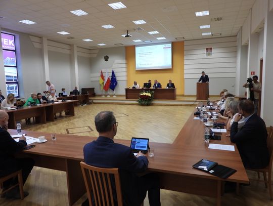 Sesja Rady Miasta: ul. 3 Maja pozostanie drogą powiatową