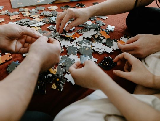 Setki elementów i jeden cel już w sobotę w Fabiankach Międzypokoleniowy Turniej Układania Puzzli