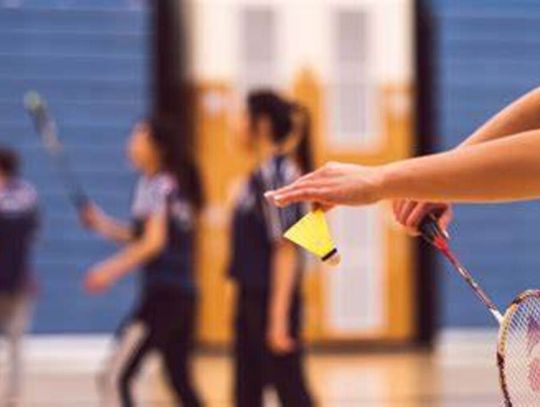 Sklepy do Badmintona 2025 - gdzie kupować sprzęt?