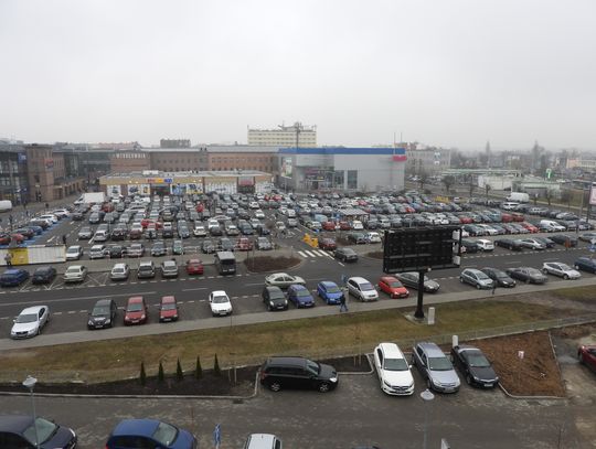 Sprawdziliśmy do której czynne sklepy i urzędy w wigilię