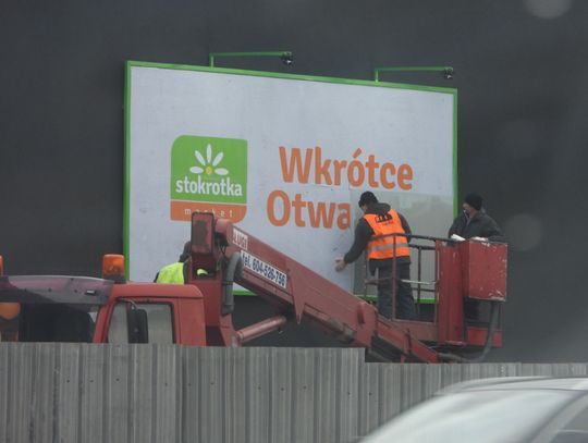 Stokrotka i Rossmann powstają przy Jana Pawła II. Wkrótce otwarcie
