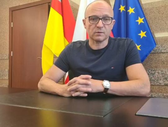 Strażnik miejski i dwóch pracowników Browaru B. wróciło z urlopu z koronawirusem. Przebywają w izolatorium