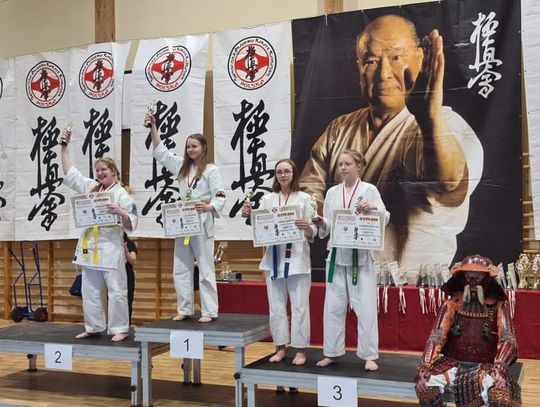 Sukces włocławskich zawodników karate na turnieju w Drawsku Pomorskim