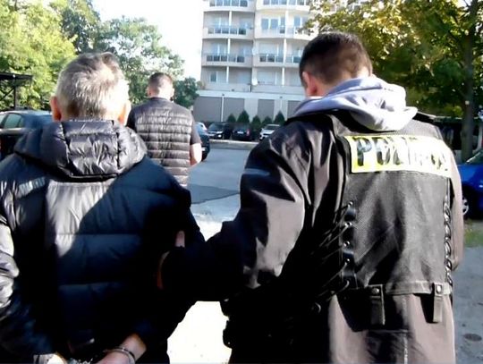 Szajka włamywaczy multirecydywistów okradała domy, auta ciężarowe, sklepy a nawet salon optyczny