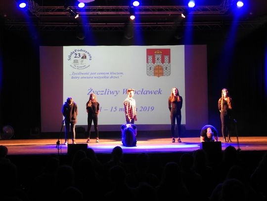 Szkoły włączają się w celebrowanie życzliwości  ramach akcji "Życzliwy Włocławek"