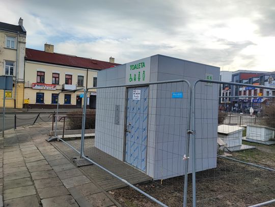 Toaleta na Placu Wolności jest nieczynna. Ratusz wyjaśnia przyczyny