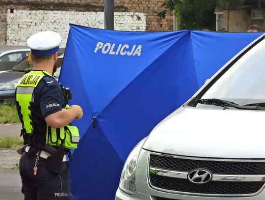 Tragedia na ulicy P.O.W. Nie żyje 43-latek, który spadł z wysokości 4 piętra