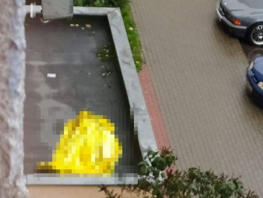  Tragedia na Zazamczu. Mężczyzna skoczył z wieżowca na ul.Toruńskiej