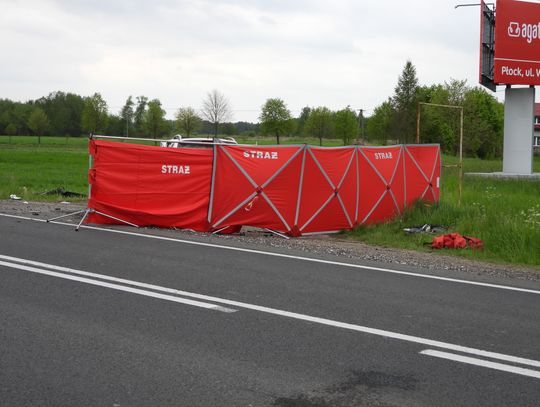 Tragiczny wypadek pod Włocławkiem. Nie żyje kierowca auta osobowego