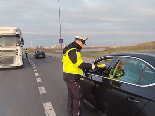 Trzeźwy poranek - 2156 kierowców skontrolowanych, 5 pod wpływem alkoholu
