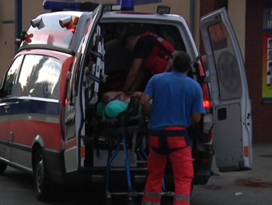 "Uderzali kijem po całym ciele". Brutalne pobicie 30-latka na ul. Kujawskiej