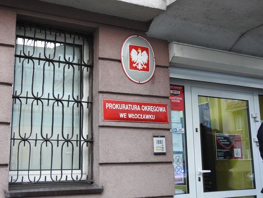 Uderzył sprzedawczynię piekarni przy ul. Targowej i ukradł pieniądze. Prokuratura przesłała akt oskarżenia do sądu 
