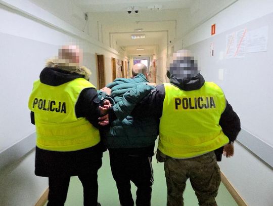 Ukradł laptop, telefon, auto dostawcze, spowodował dwie kolizje. Grozi mu 7,5 roku więzienia