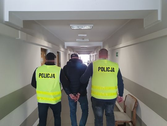 Ukrywał się przed wymiarem sprawiedliwości przez 19 lat. Wczoraj został złapany we Włocławku