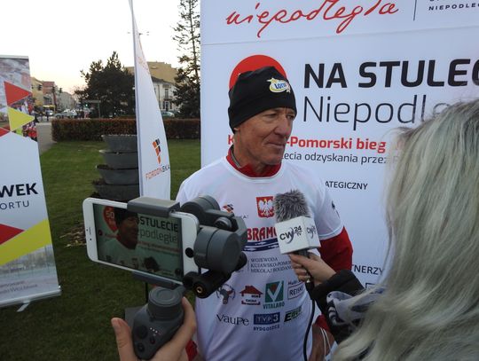 Ultramaratończyk Andrzej Urbaniak przebiegnie 500 km na 100-lecie niepodległości