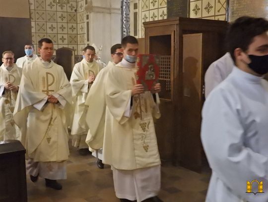 Uroczysta Msza Święta za Ojczyznę w 230 rocznicę uchwalenia Konstytucji 3-go Maja