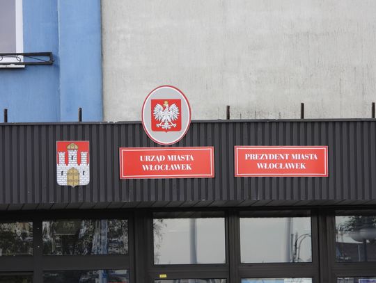 Urzędnicy od września będą pracować siedem godzin dziennie zamiast ośmiu