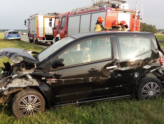 Uszkodzona opona przyczyną wypadku na autostradzie A1