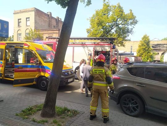 Utrudnienia na ul. św.Antoniego. Zderzenie auta przewożącego gaz z osobową Toyotą