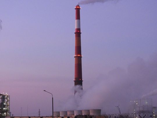 W Anwilu rozszczelnił się rurociąg. Awaria spowodowała wyciek Chlorku Winylu