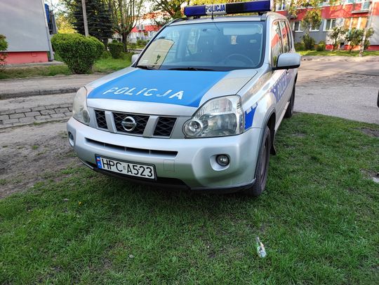 W mieszkaniu na os. Południe mundurowi ujawnili zwłoki 41-letniej kobiety