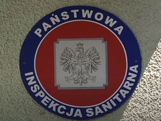 W ostatnich dniach Sanepid przeprowadził 76 kontroli. Ile mandatów dostali właściciele punktów usługowych?