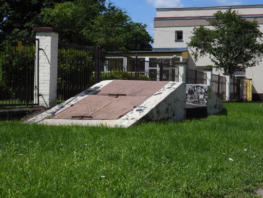 We Włocławku mamy 28 schronów i 9 ukryć. Zmieści się w nich 3976 osób. Publikujemy wykaz