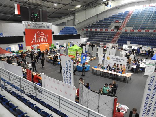 Więcej osób będzie mogło korzystać z MPK. Luzują obostrzenia