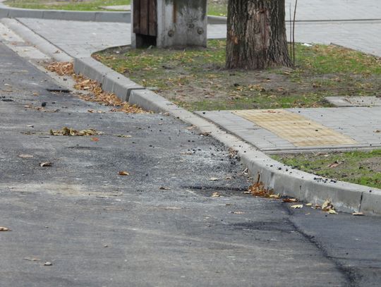 Włocławianin o przebudowie ul. Żytniej: "Niedomknięta nawierzchnia, dziury, jak się dostanie tam woda, wszystko szlag trafi" 