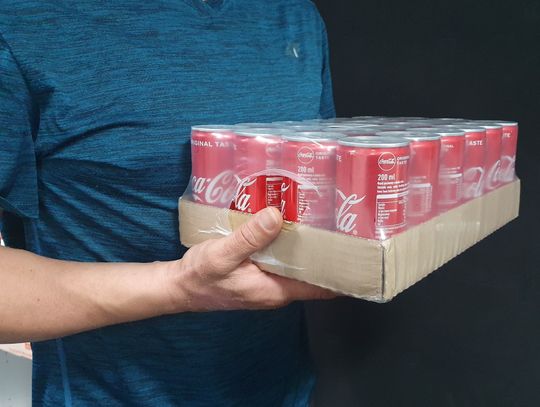 Włocławianin skarży się na nieuczciwe warunki promocji w Auchan. Sieć od lat nie płaci podatków w Polsce 