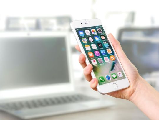 Włocławscy policjanci poszukują właściciela telefonu komórkowego iPhone