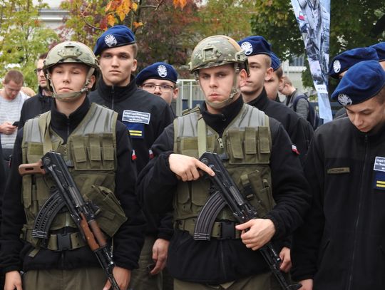 Wojsko w Państowej Akademii Nauk Stosowanych. Odbył się piknik