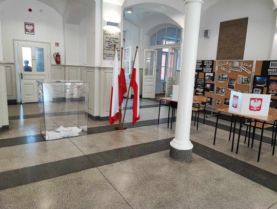 Wybory uzupełniające do Senatu we Włocławku. W lokalach pustki