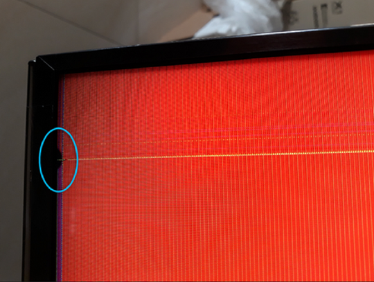 Wydał blisko 7000 zł na telewizor. W domu okazało się, że sprzęt ma uszkodzoną matrycę. Media Expert odrzucił reklamację