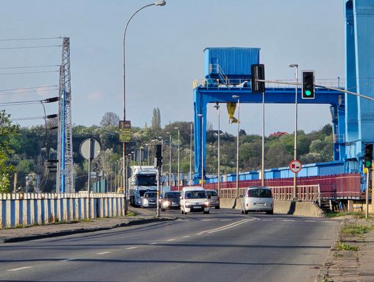 Wyłączenie ruchu kołowego na Zaporze we Włocławku