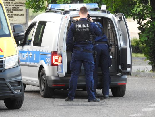 Wyłamał kraty w szpitalu uciekł kradzionym autem - został dziś zatrzymany przez policję