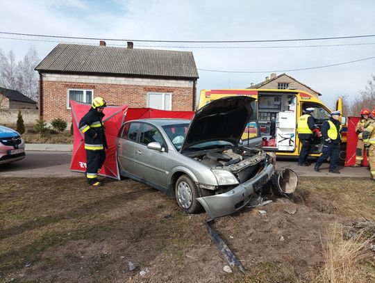 Wypadek drogowy w Modliborzu. Trwa reanimacja mężczyzny