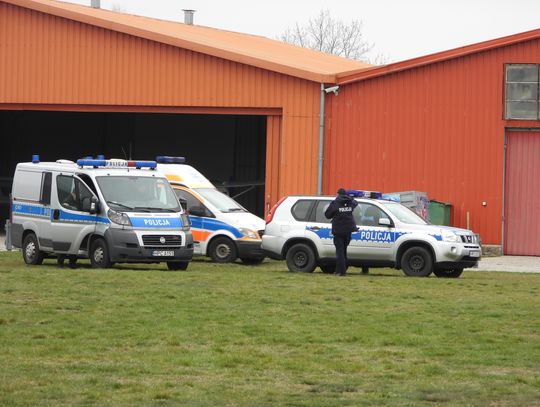 Wypadek motolotni na lotnisku w Kruszynie. 2 osoby trafiły do szpitala