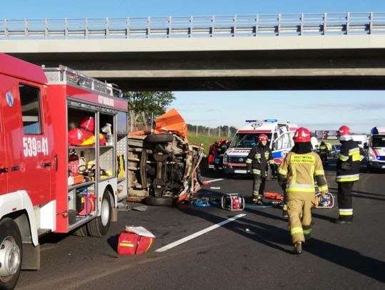 Wypadek na A1. Trzy osoby w szpitalu