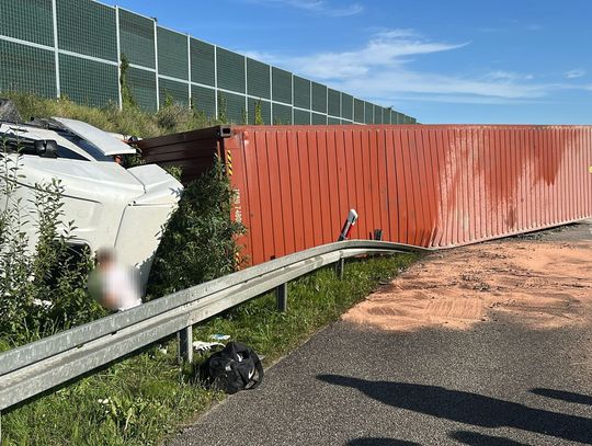 Wypadek na A1 w Czerniewicach. Droga w kierunku Gdańska zablokowana